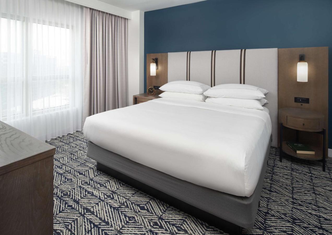The Chifley Houston, Tapestry Collection By Hilton Hotel Exterior foto