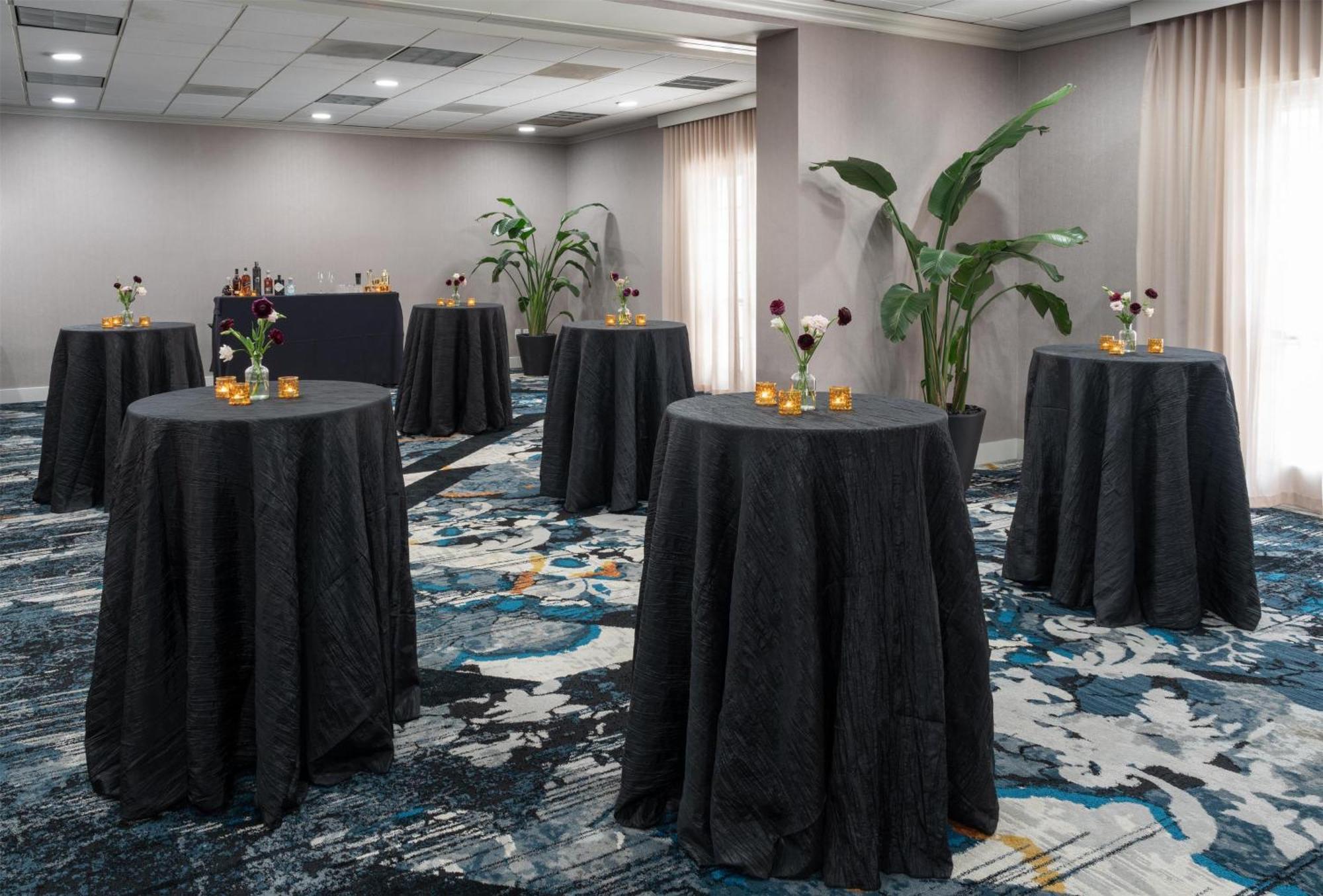 The Chifley Houston, Tapestry Collection By Hilton Hotel Exterior foto